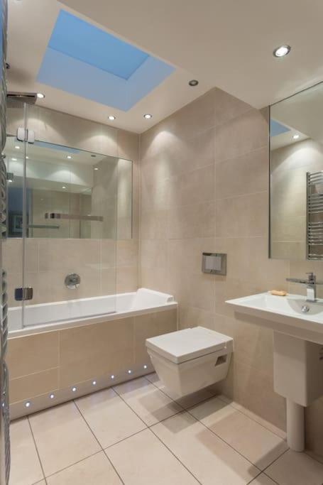 Prime Edinburgh City Centre - 4 Bed Penthouse Ngoại thất bức ảnh