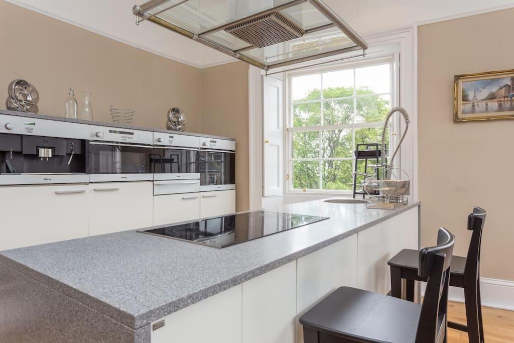 Prime Edinburgh City Centre - 4 Bed Penthouse Ngoại thất bức ảnh