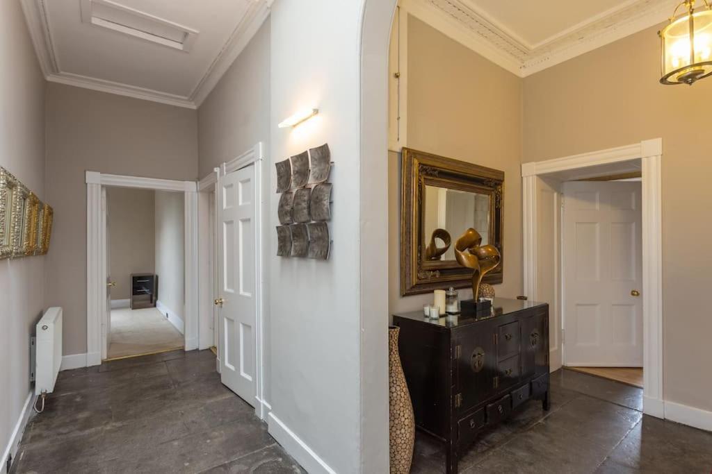 Prime Edinburgh City Centre - 4 Bed Penthouse Ngoại thất bức ảnh